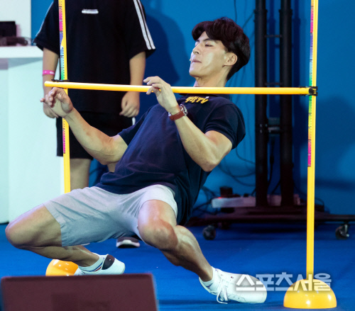 [포토] \'말왕\', 제가 직접 시범을 보여드립니다~