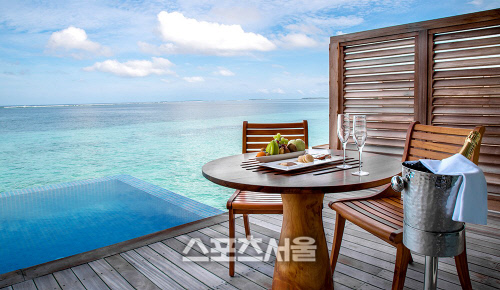 팜투어, 몰디브 신혼여행 신규 오픈 리조트 3곳 추천