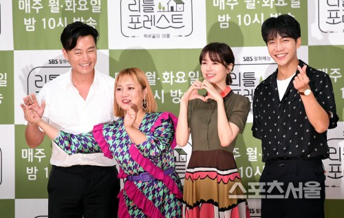 [포토] 이서진-박나래-정소민-이승기, 즐거운 포토타임~!