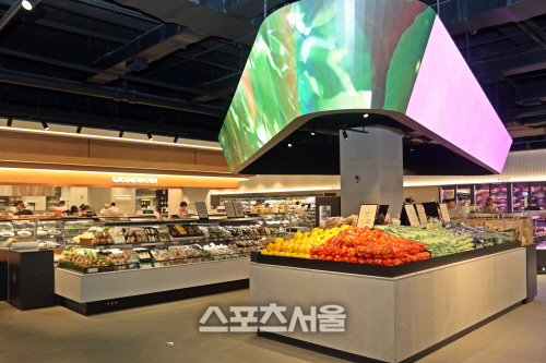 갤러리아타임월드 고메이494 전경