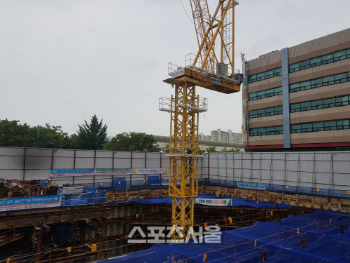 안산시 고잔동 오피스텔 신축공사현장에서 30대 외국인 남자 추락