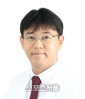 첨부1 경희대한방병원 한방피부센터 김규석 교수