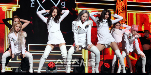 [포토] 에버글로우, 강렬한 눈빛