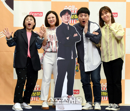 [포토] '영화보장' 송은이-김숙-황제성-박지성, '재미도 보장'