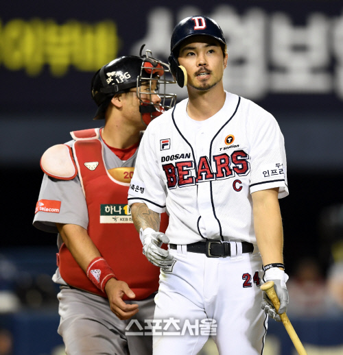 [포토] 오재원 '삼진을 당하고 말았어'