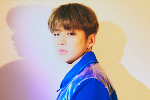 [커넥트]%20강다니앨_color_on_me_메인컨셉포토