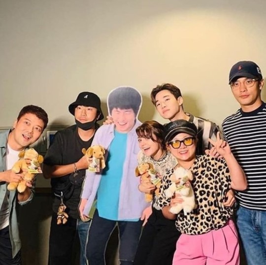 "무지개 어게인" 전현무→박나래, 헨리 위해 뭉친 '나혼산' 멤버들