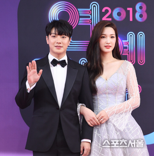최민환♥율희, 쌍둥이 임신 소식에 축하 물결 "행복하게 태교 중" (종합)