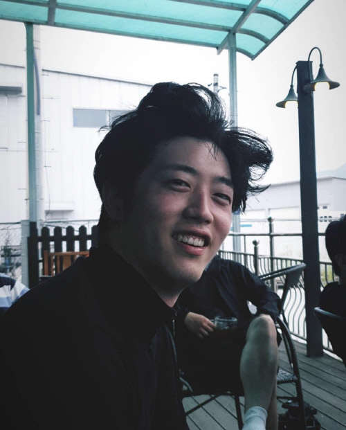 [단독]'전인화-유동근 아들' 지상, '윤종신 품으로'...미스틱스토리와 전속계약