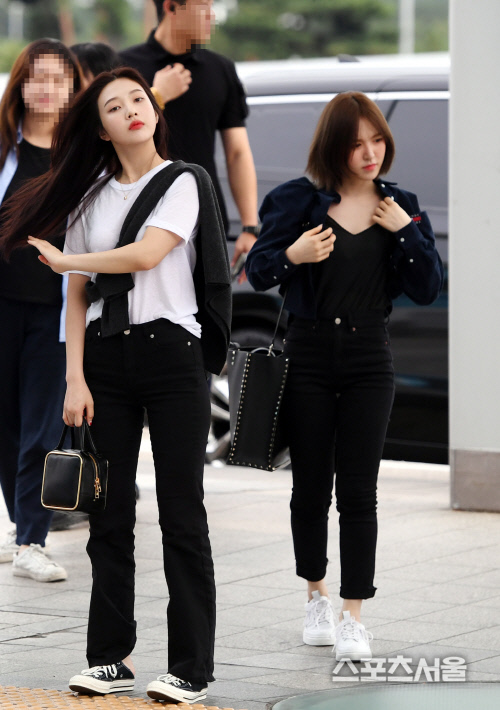 [포토] 레드벨벳 조이-웬디, 출국 준비!