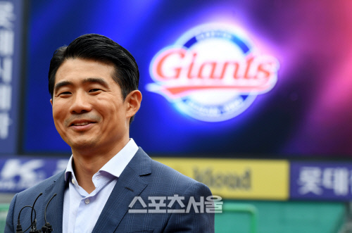 [포토] 성민규 , 30대에 롯데 신임단장으로...