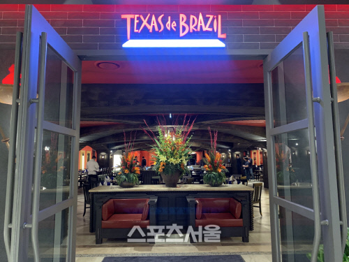 썬앳푸드, 강남 '핫플' 안다즈호텔에 신규 매장 2곳 동시 오픈