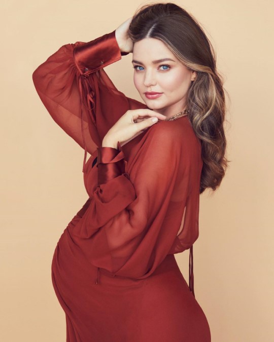 '톱모델' 미란다 커, 만삭 화보 공개 '여전한 아름다움'[★포토]