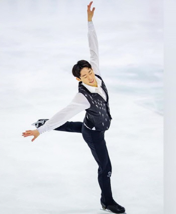 이시형, 주니어 그랑프리 3차 대회 남자 싱글 은메달…한국 남녀 '동반 입상'