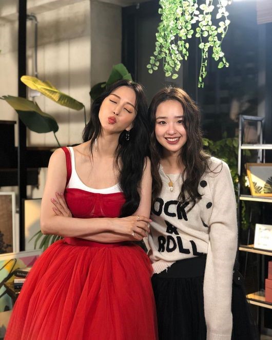 "요정이 이렇게 섹시해?" 한예슬X손연재, 눈부신 미모[★SNS]