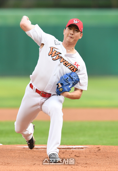 [포토]SK 선발 문승원, 시즌 8승 도전!