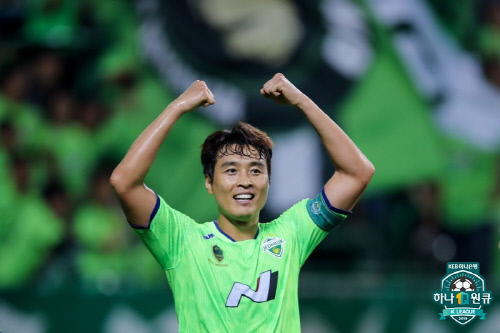 6경기 침묵하다 가장 중요한 순간에 결승골…이동국, 최초 300공격포인트까지 딱 하나