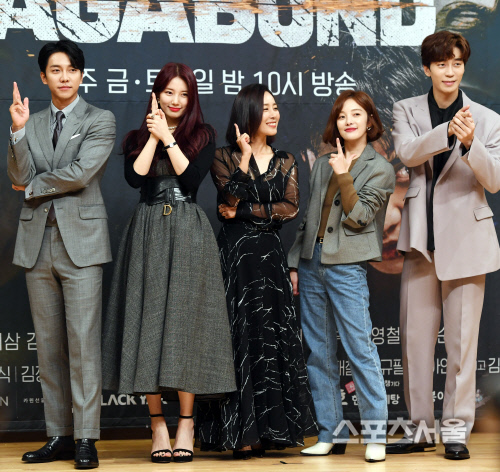 [포토] 이승기-배수지-문정희-황보라-신성록, 포토타임도 남달라~