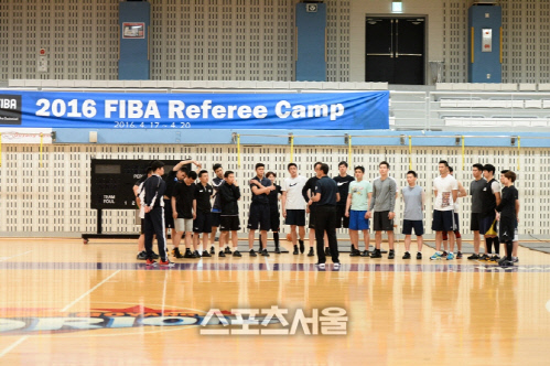 FIBA 레프리 캠프