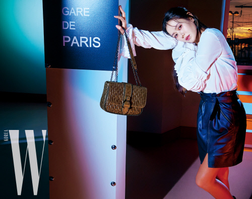 [★포토]손예진, 대체불가 몽환+고혹미…분위기 한도 초과