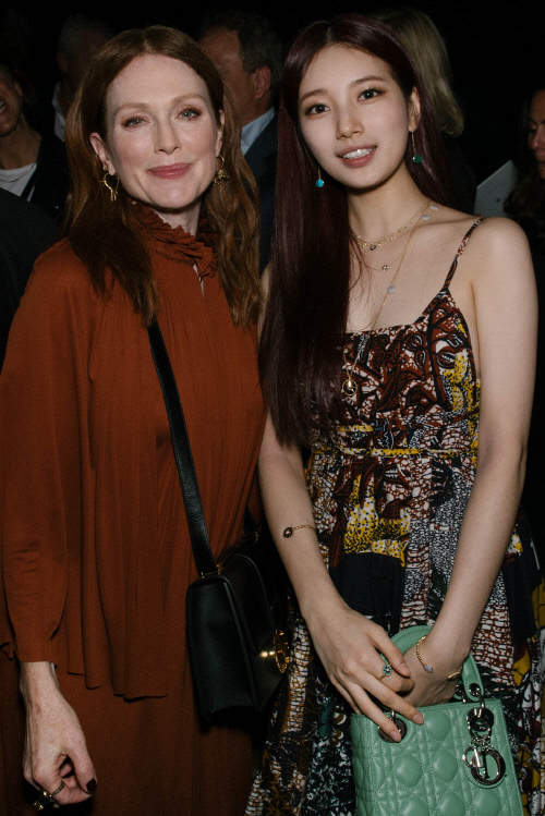 디올 (4)_줄리안 무어, 수지