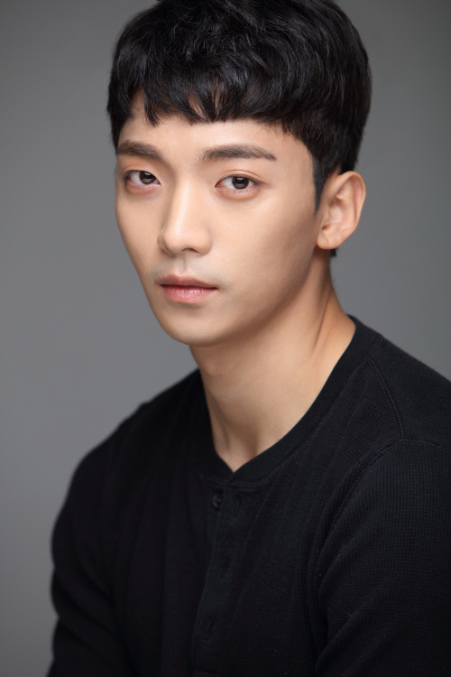 황희 "하고 싶은 연기 多, 시사회에 부모님 초대할 날 왔으면"[SS인터뷰②]