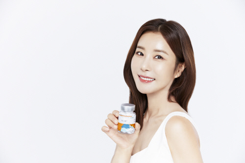 한다감, 청초X건강美 통했다..건강식품 모델 발탁