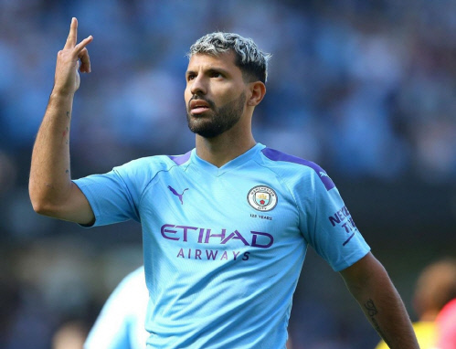 아구에로, 차량 사고로 앞바퀴 날아가…부상 없이 정상 훈련