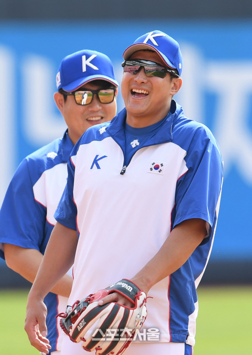 [포토]웃음 넘치는 황재균과 양의지