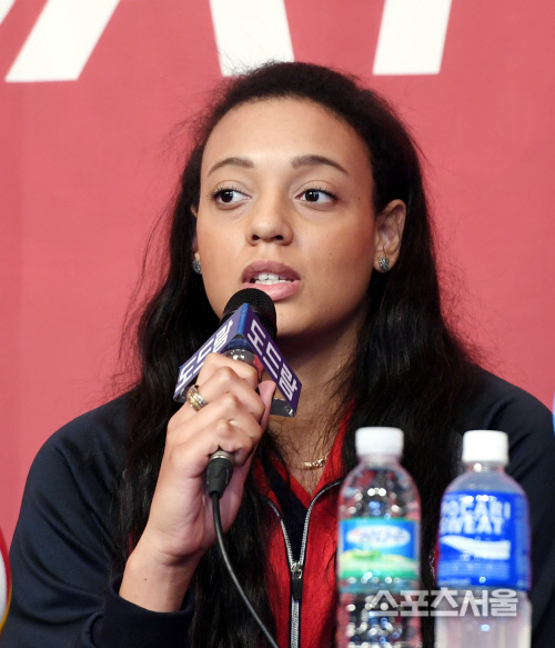 [포토] KGC인삼공사 디우프, 팀의 순위 상승에...!