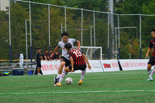 [군대스리가]개인기로 수비수를 제치는 송종국