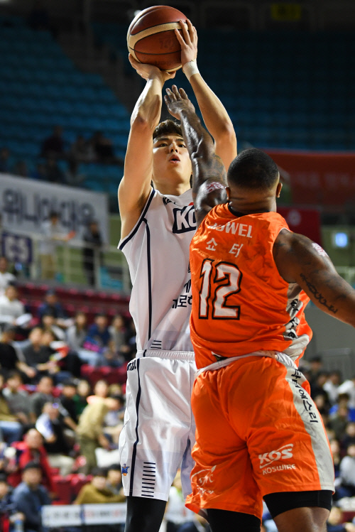 YYW_1544_1571466170_photo