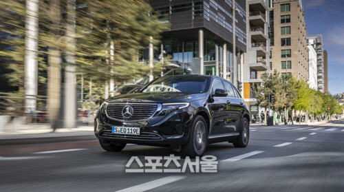 AKR20191021116500003_01_i