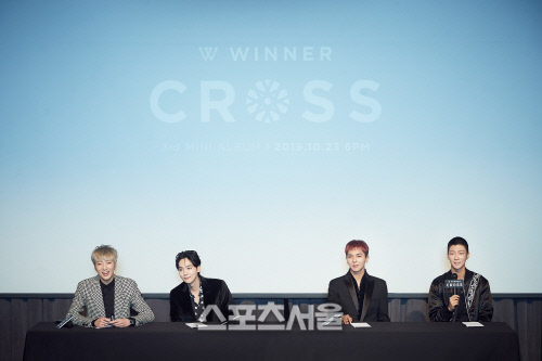 위너 송민호 "첫 가을 컴백? 원래 위너는 가을 감성"