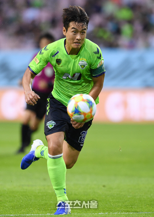 11시즌 연속 두 자릿수 골+300 공격포인트…이동국, 우승 위해 필요한 개인기록