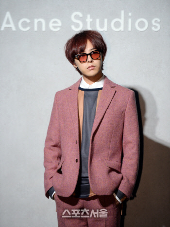 지드래곤, 오늘(26일) 용인서 현역 제대…수천여명 팬 운집[종합]