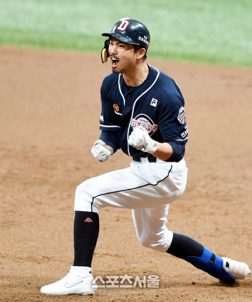 [포토] 오재원 '경기 뒤집었어'