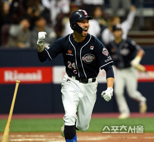 [포토] 오재원, 뒤집었다!