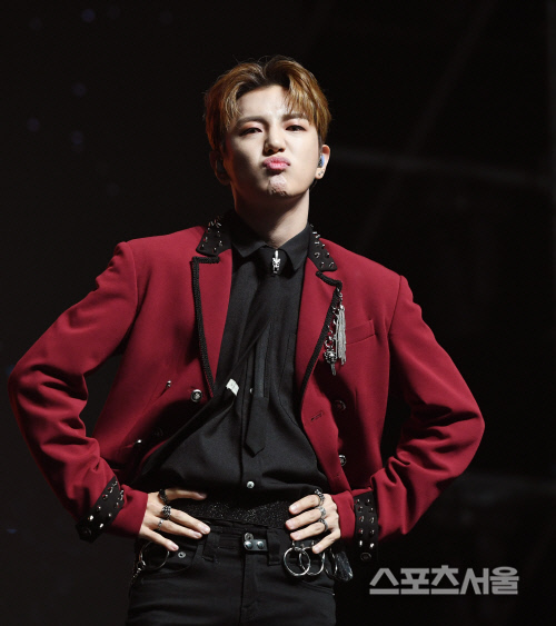 [포토] 에이스(A.C.E) 동훈, 삐딱하게~!