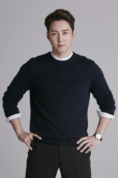 심형탁, 현 소속사 마다엔터와 재계약...매니저와 10년 의리[공식]