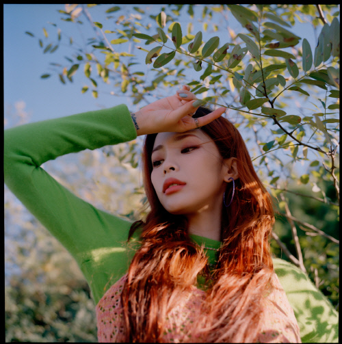 김이나·헤이즈, '슈가맨3' 합류...유재석·유희열과 4MC로 활약