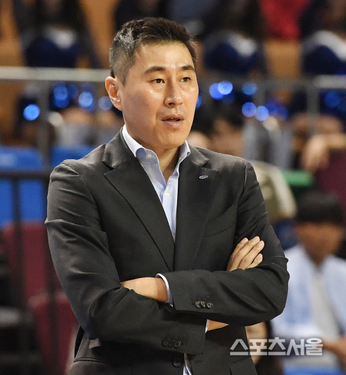 [포토] 이상민 감독, 홈에서 승리를...!