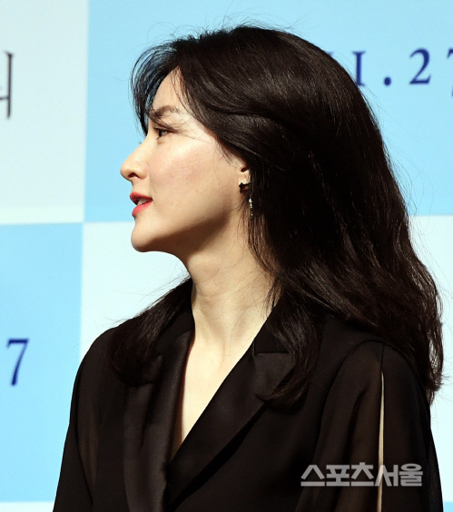 [포토] 이영애, 청초한...옆모습!