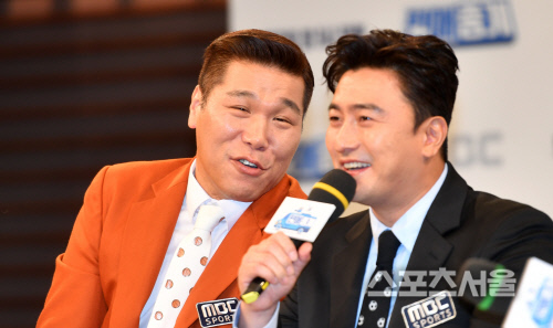 '편애중계' 입심대결 펼치는 안정환과 서장훈[포토]