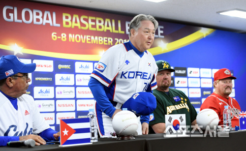 [포토] 김경문 감독, WBSC 프리미어 12 기자회견 참석!
