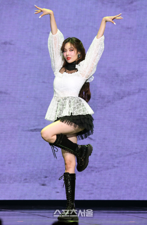 [포토]현아, 매혹적 눈빛으로!