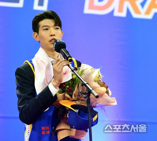 이상민 감독, 신인 김진영 일주일에 4번 학교에 가느라...