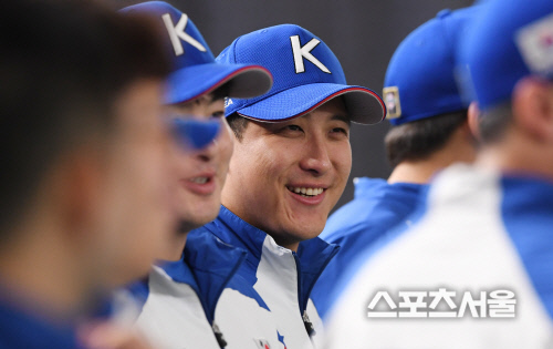 [포토] 황재균, 패배로 기죽으면 안돼!