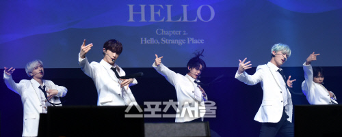 [포토] 돌아온 CIX, \'순수의 시대\' 무대