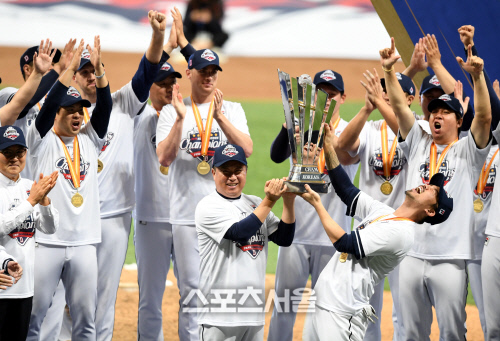 두산의 FA 오재원 접근법 '정신적 구심점 대우'...적정 몸값은?